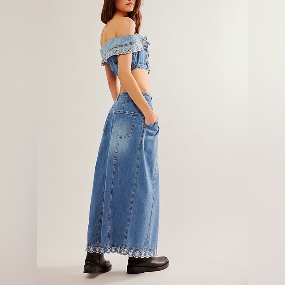 Free People Kora Crop Top Maxi Skirt Denim Embroidered Set Sz 2 NWT - Picture 4 of 15